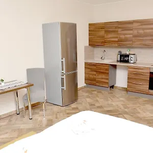 Euro Krenova 75 Apartment