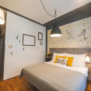 Miss Sophie's New Town & Wellness Отель